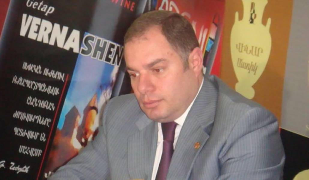 09f49a5d77dfb1f295707eaa97dac939