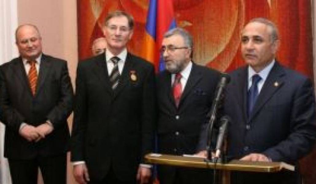 841d5049b8521954d145420c4f570ee1