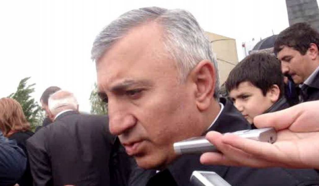 c396845c674bdf04c2af1bee63b5e704