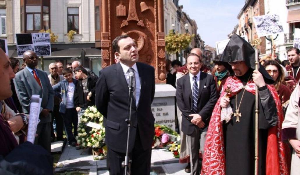 da6738ec5c77c0d563728d806ff288d3