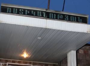 Сведений о выпущенных на свободу не было