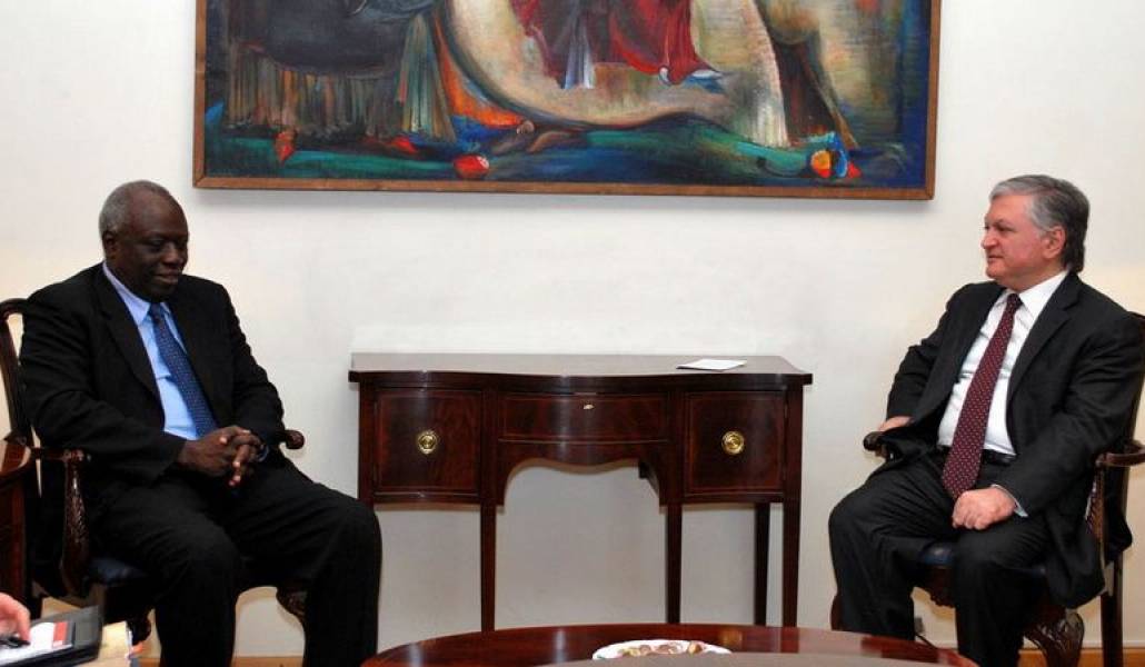 54295078f2a7c8e6a3afed96e6ce2f84