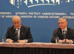 Министр счел это ложью и не прокомментировал