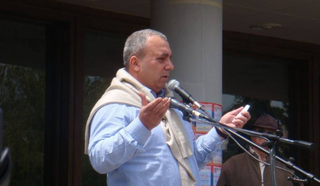 1e9eb3f5654104f1766ca0a4451b4008