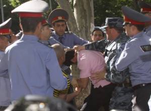 Вчера были нарушены права граждан