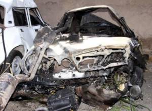 Автомобиль - в воздухе