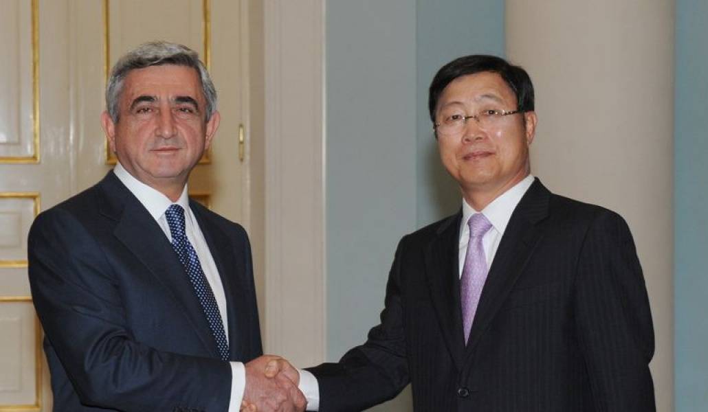 5c0319cb0498fac880446076f801b388