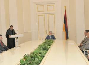 Судья присягнул