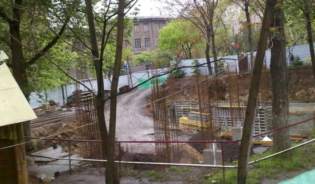 6277e81bde4b9d87fb389ec97203d3a4