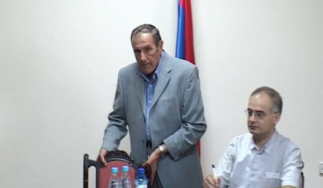 3b40cb57ba07457d66f1dbcd803d8e15