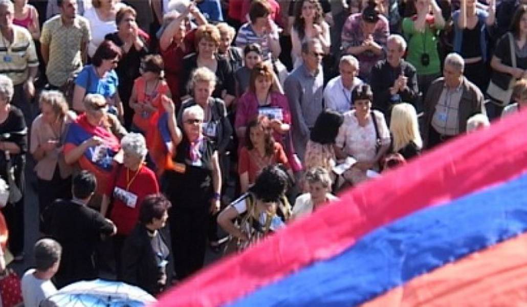 e42055777a022d162552a68009211bb8