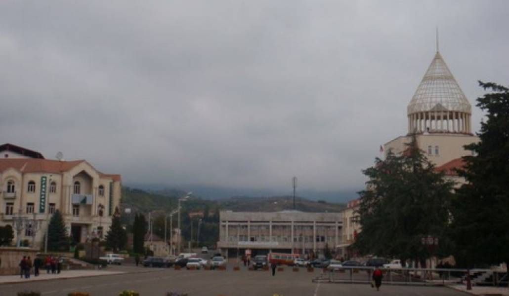 c0c46dc2218c29208f98afa0d52c56ea