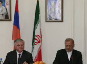 Налбандян встретился с Ахмадинеджадом