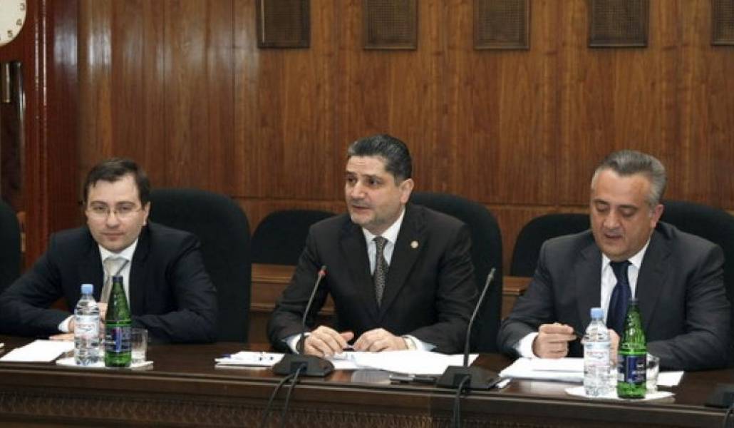 b3e8d6c3fdff7baaf9739725c42b5cfd