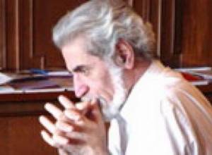 Скончался Рафаэл Папаян