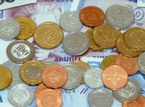 Зарплата увеличится на 2500 драмов