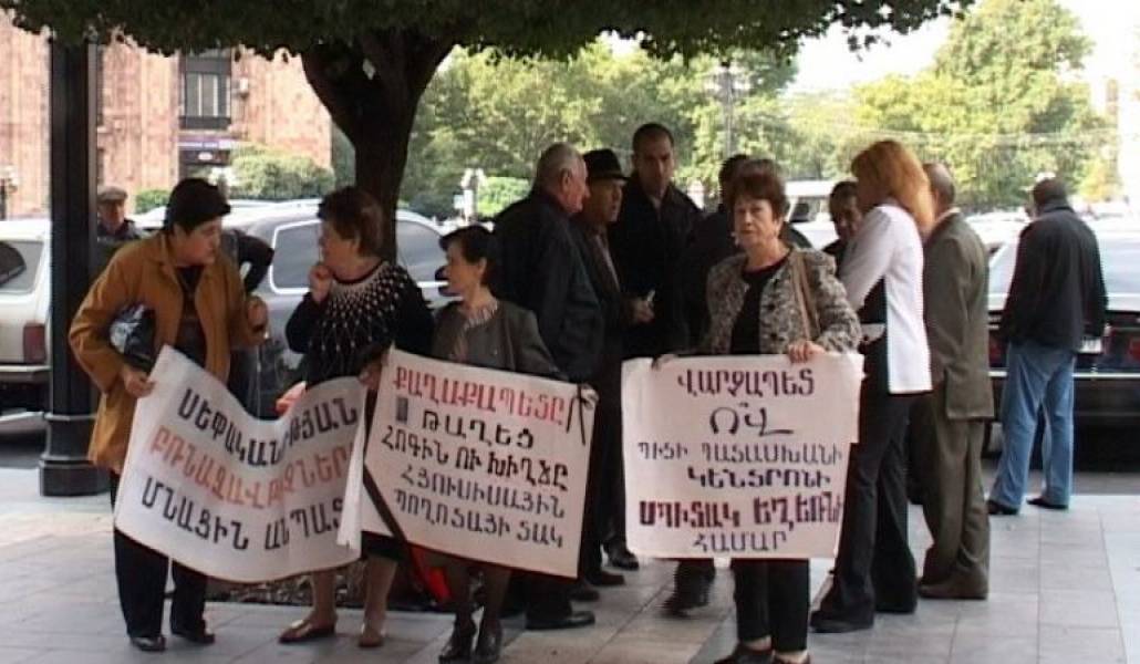 db1fe0dd040d6a0ced30e75cd73edc1f