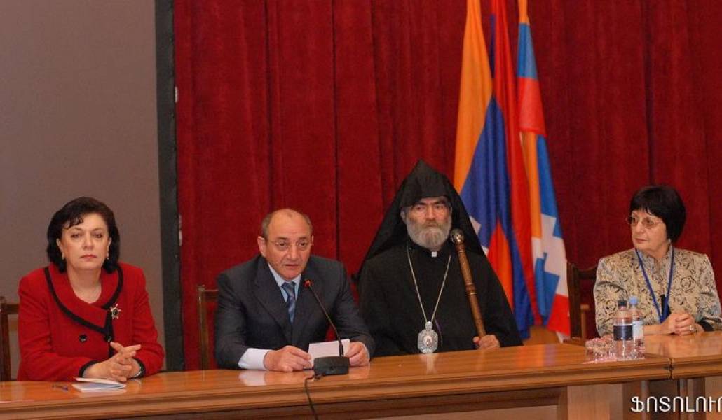 4d801c3b518e54c10cb296473f51a236