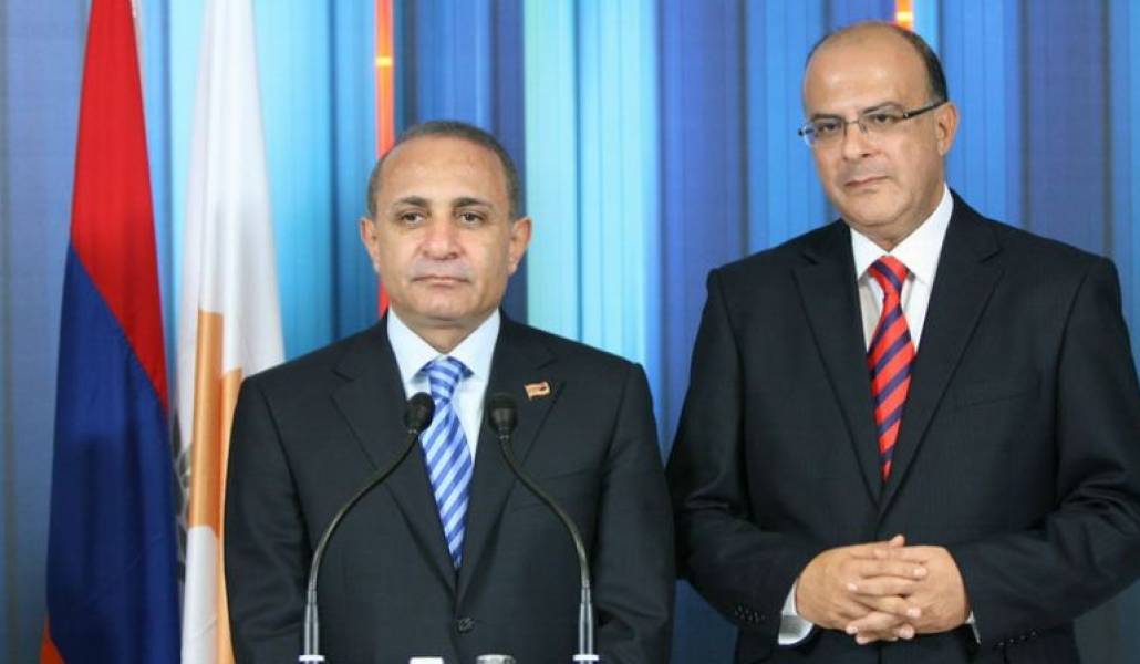 865dffd7a3cfbf2f8455f19d31128f20