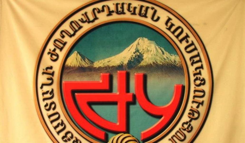 57e4558b5e4878cd50b22eb815ef5397