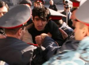 Избили молодых активистов АНК