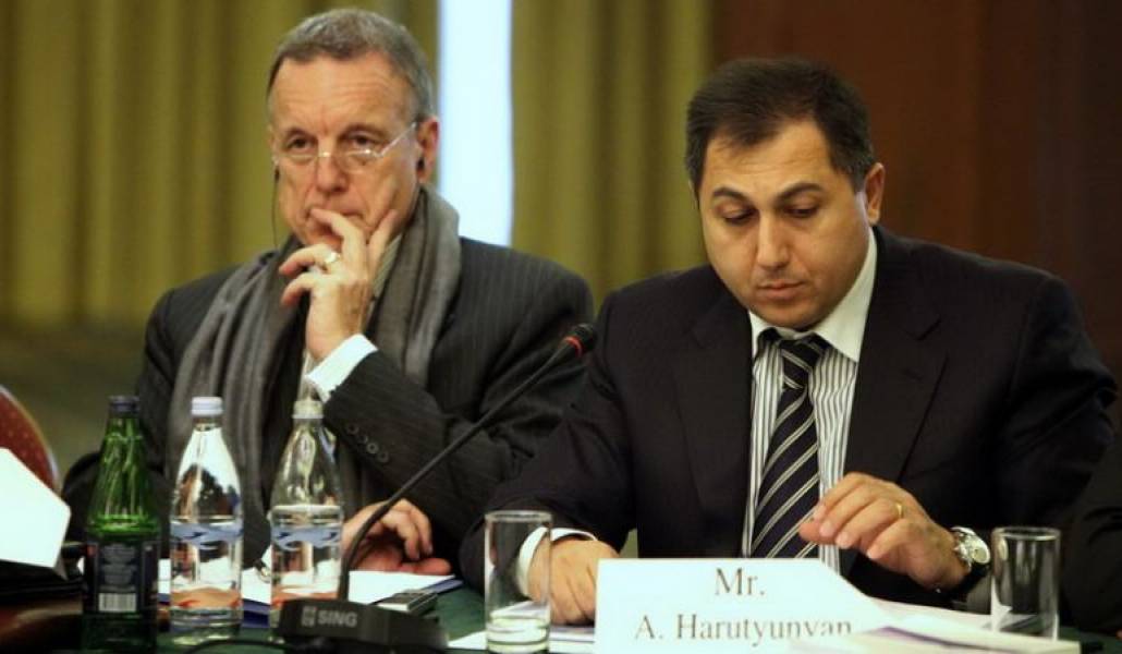 a26be895152a9a802aa1c80e23c7b991