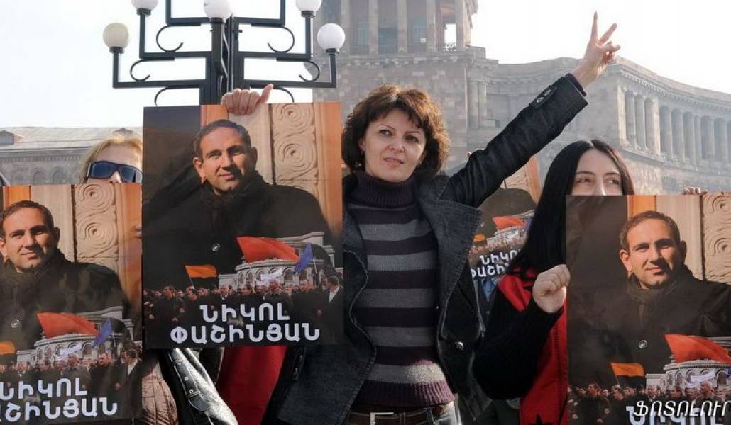 1e01fb5b5b5d3d266d6815aa57c24428