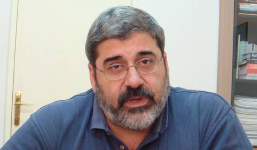 51fb9c77a165a27cdf438dc7f1e6deae