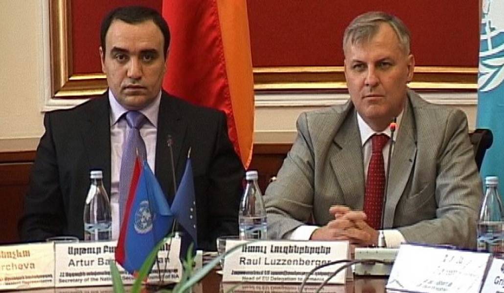 b7e07454ce943b9037e8b894aa8e11cd