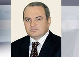 Карен Карапетян в отставку не подавал