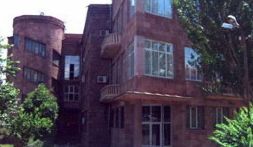 e11fdc5f160bce40edfd4a0511473fb3