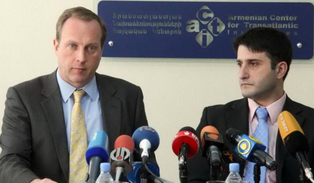 75cd1a43ff32639c89286f571241db6e