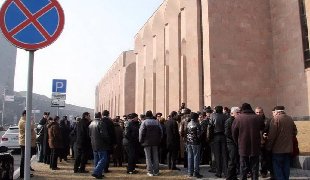 e1fa1bca12b5a7e814ec057de4a6be1b