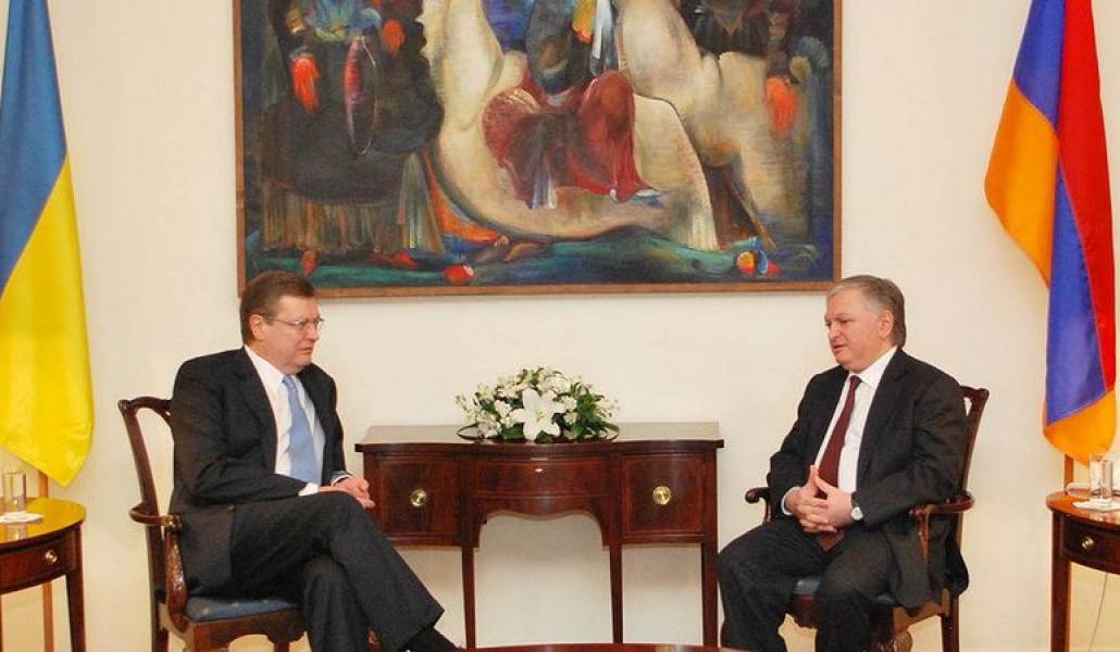 111a807c4a6fbc49cce196cb74acd106