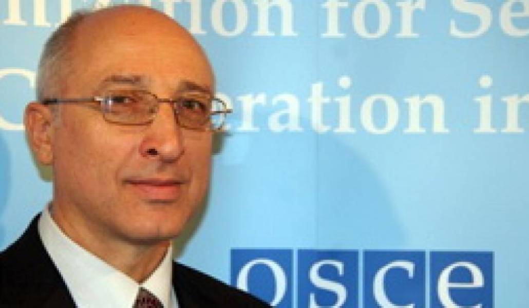 cecbe7047630c66e15fa8d283b67c641