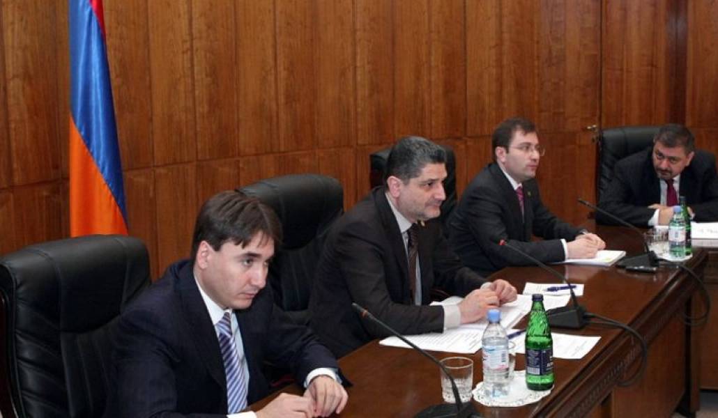 1b49fdf8c5765542a9aceee8d3913414