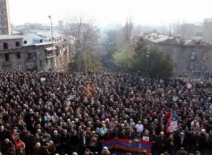 «Эта власть должна уйти»