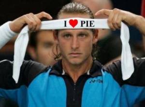 Давид Налбандян начал тренировки