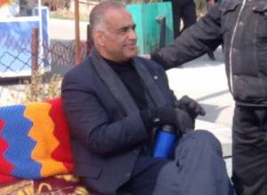 Раффи Ованесян продолжает голодовку