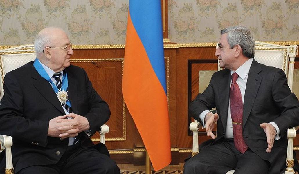 ef6fbc607b2238d7eb0b2b8d9c3adfc4