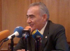 Кто развязывает язык?