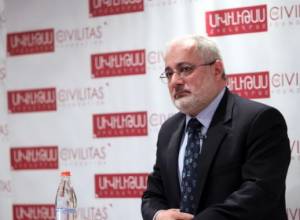 Ованнисян припомнил подвал КГБ