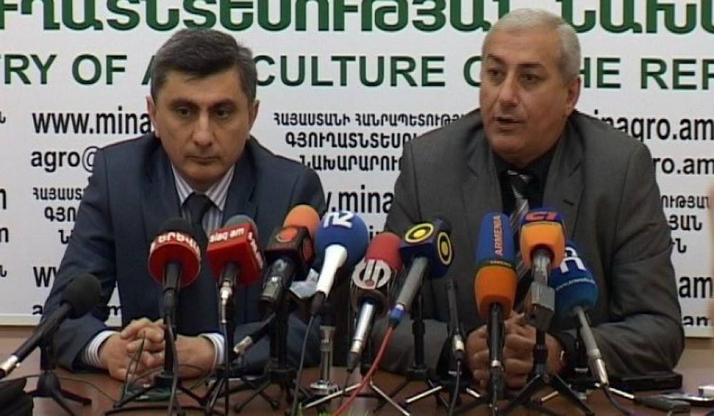 51b06a0af6f2f04de022cd20aef30a86