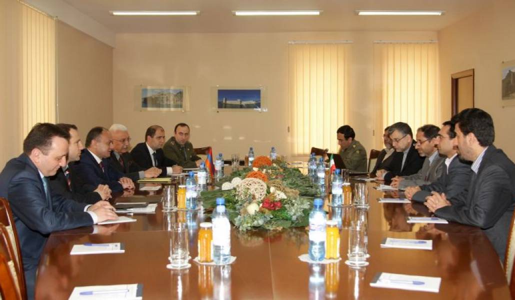 14b50cd042df7ff5b69125ed8bda67a1