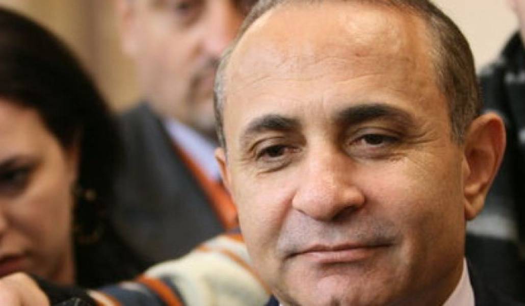 9dd5d25c133b5bbde47cca42025a5244