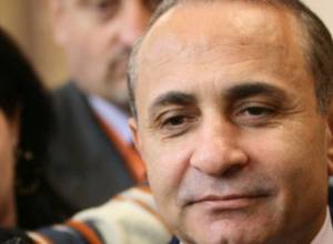 О. Абраамян: «Диалог идет»