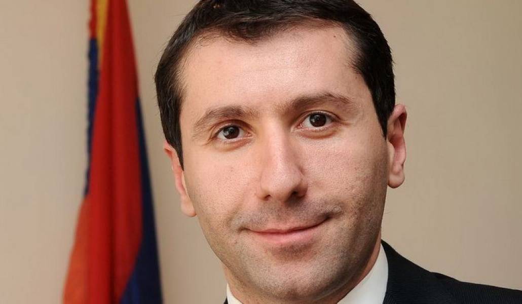 8707d12354ac96f1bc7232eee1dbe530