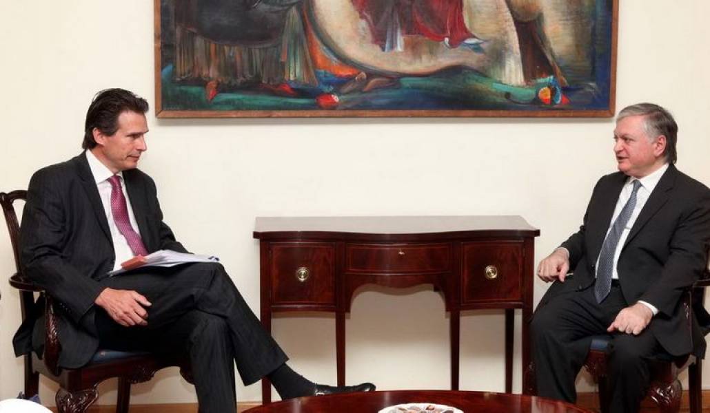 9d4316b717b9c5c37cb7a164d3d4fe4d