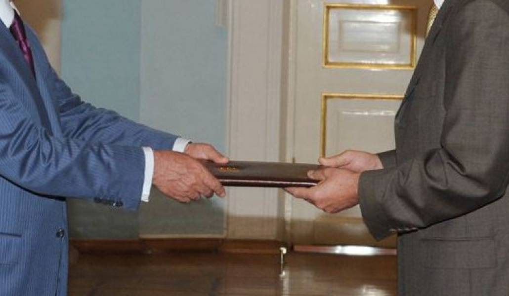 80f0deaa6372ddfe34cf56796f73715e