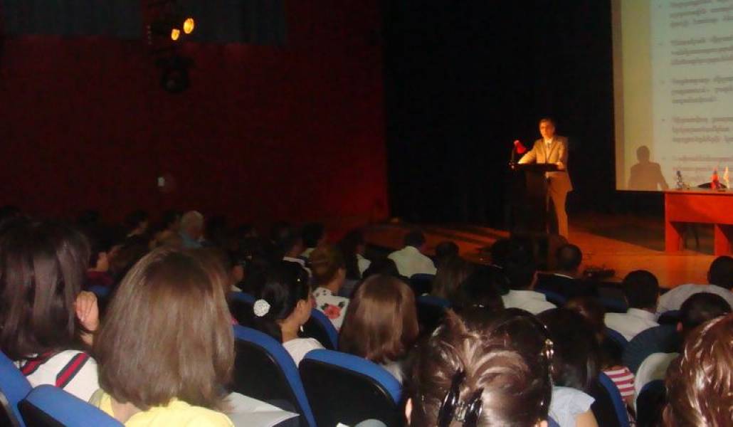 8428d7fdb183b327b4a00e4c492c3759